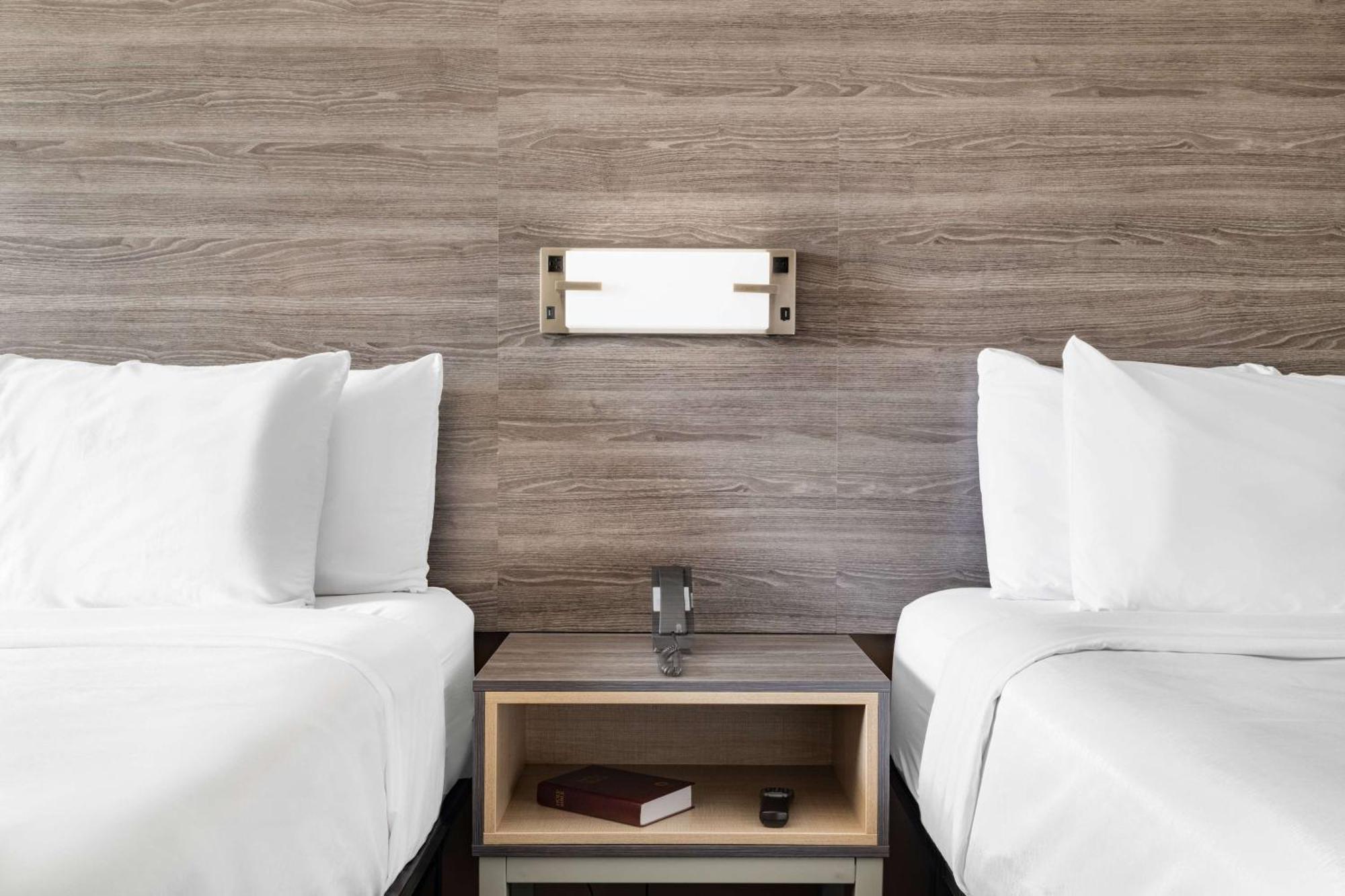 Baymont By Wyndham Commerce Ga Near Tanger Outlets Mall מראה חיצוני תמונה