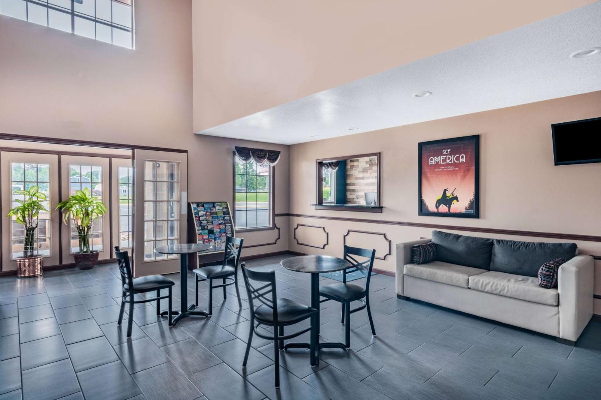 Baymont By Wyndham Commerce Ga Near Tanger Outlets Mall מראה חיצוני תמונה