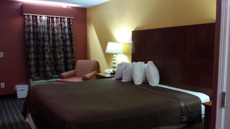 Baymont By Wyndham Commerce Ga Near Tanger Outlets Mall מראה חיצוני תמונה
