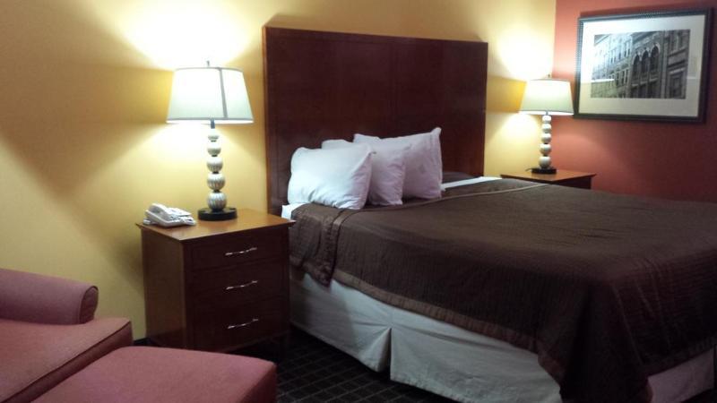 Baymont By Wyndham Commerce Ga Near Tanger Outlets Mall מראה חיצוני תמונה